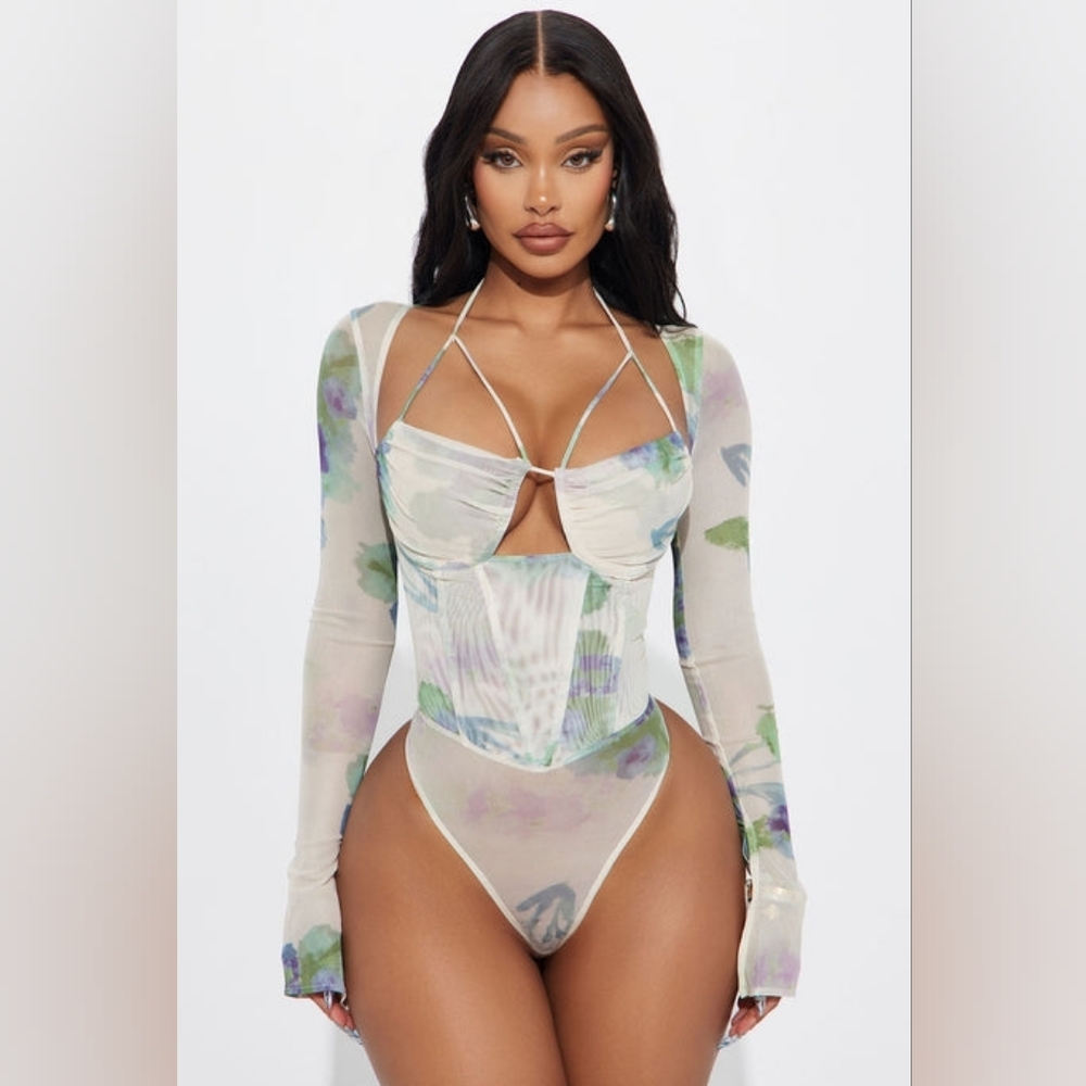 Fashion Nova Feels Like Heaven Bodysuit - Cream and Green